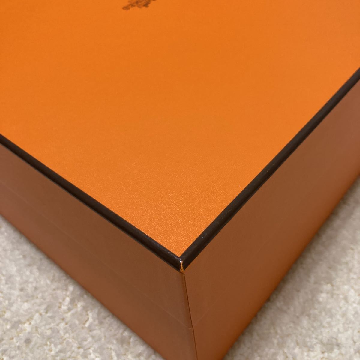 エルメス ケリー28 空箱　レインカバー付き エルメス ケリー28 空箱 レインカバー付き - メルカリ