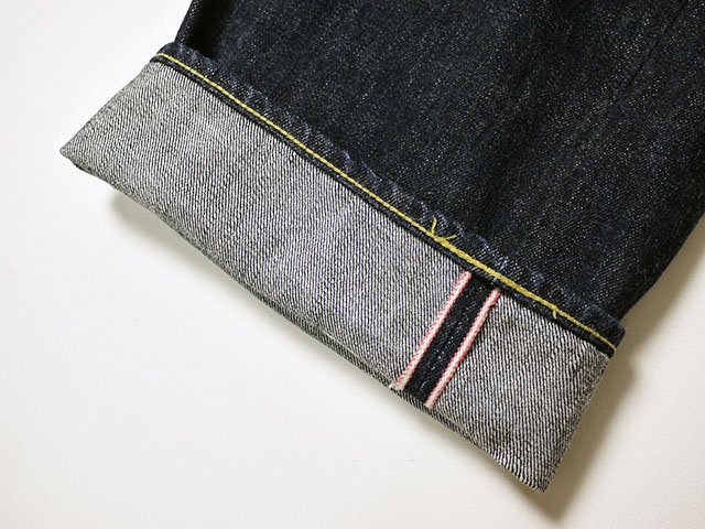 ビッグサイズ◆　MOMOTARO JEANS　桃太郎ジーンズ　1005SPK　デニムパンツ　正規品　出陣ミドルストレート　ジーンズ　セルビッジ　W38 MOMOTARO JEANS 桃太郎ジーンズ 大きいサイズ（ブランド桃太郎ジーンズ 0905SP サイズ31