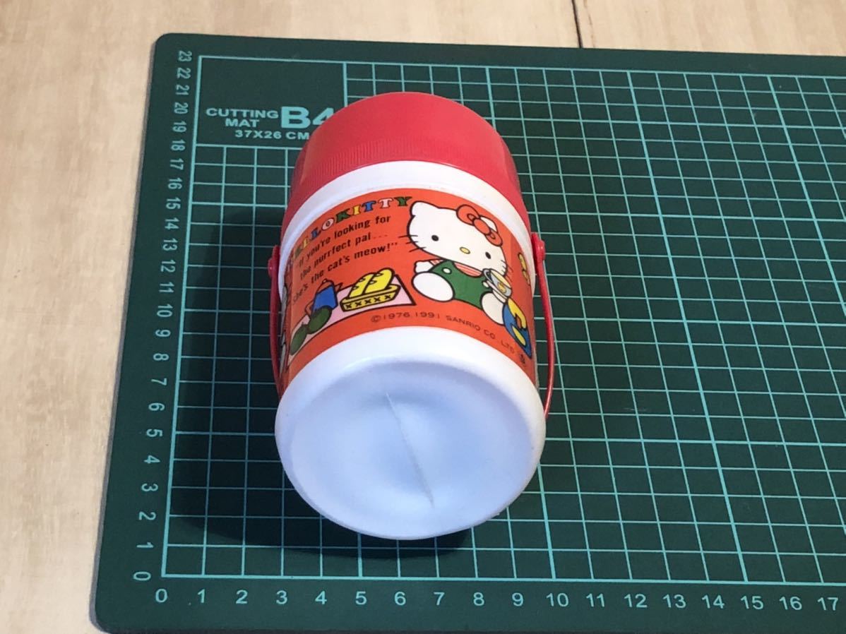 新品 未使用 当時物 Sanrio サンリオ ハローキティ 水筒 Hello kitty