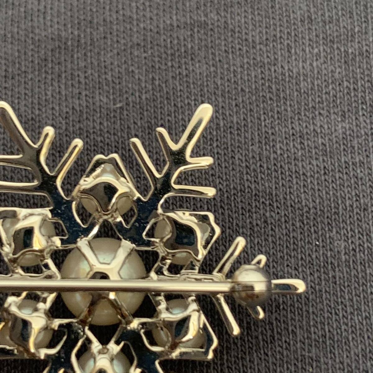 未使用に近い】ミキモト mikimoto シルバー 雪結晶 ブローチ ブランド