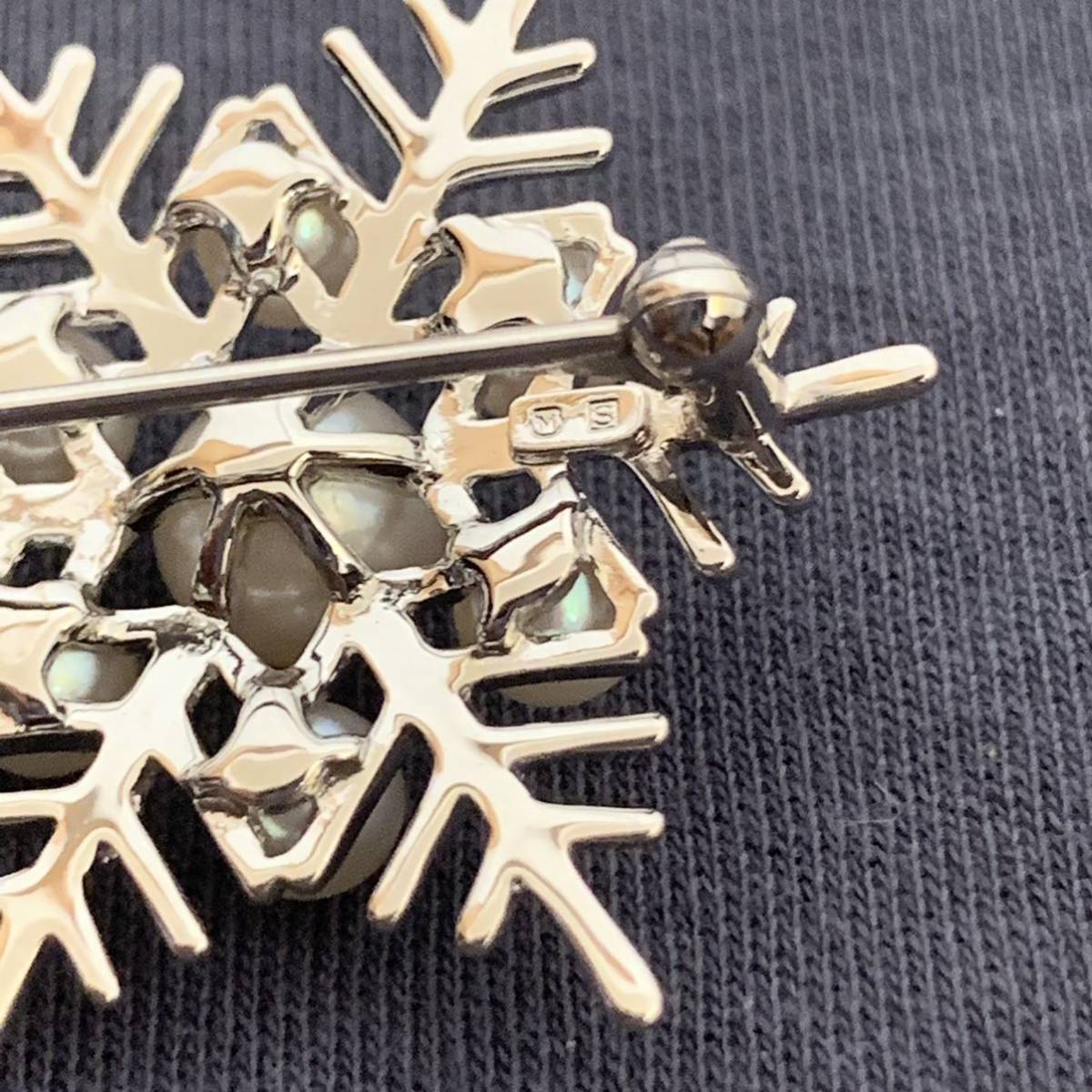 未使用に近い】ミキモト mikimoto シルバー 雪結晶 ブローチ ブランド