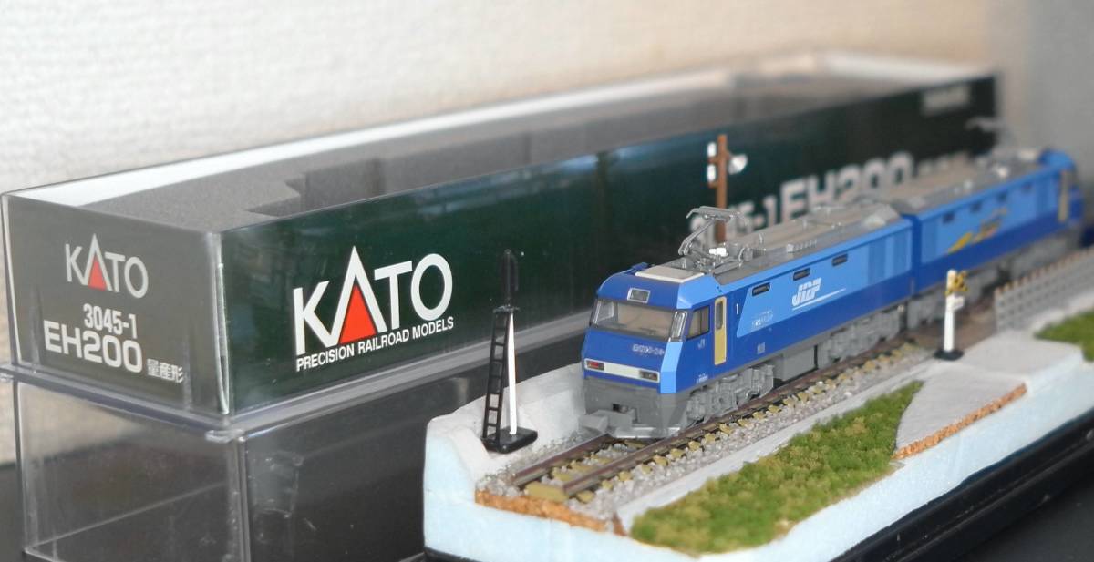 ☆送料400円】KATO EH200 量産形 電気機関車（品番：3045-1）（走行