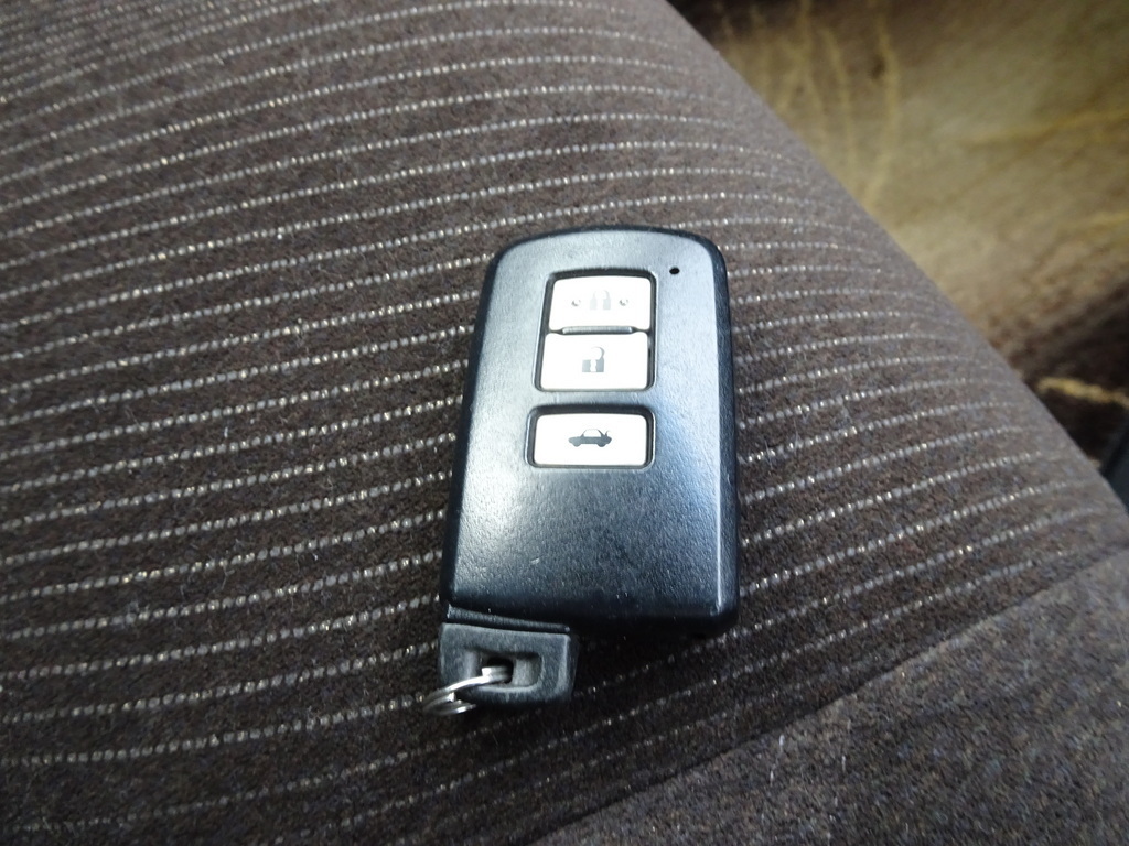 トヨタ ロイヤルサルーン クラウンロイヤル 4WD - 価格.com クラウン Bluetooth TV ナビ 後期 クラウンHV 車検満タン トヨタクラウン 4WDの中古車一覧｜中古車検索 25年式｜トヨタの中古車｜ジモティー