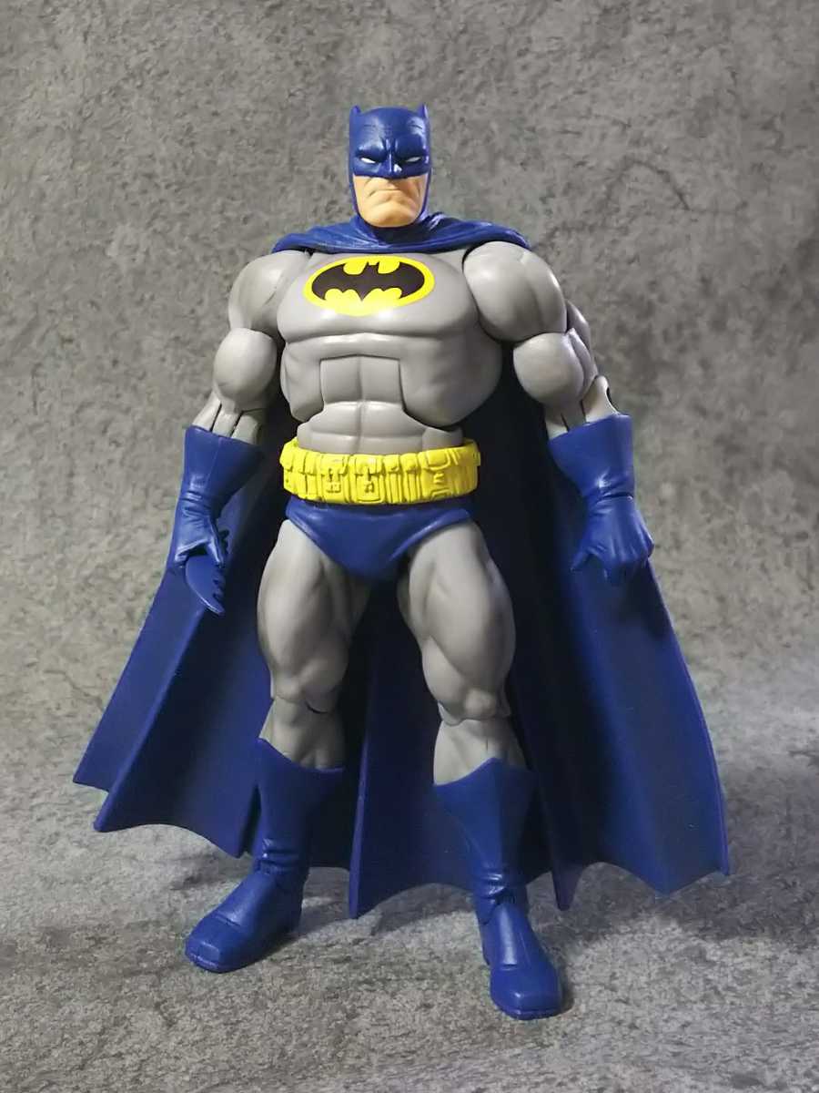 マルチバース バットマン フィギュアコレクターエディション 7インチ