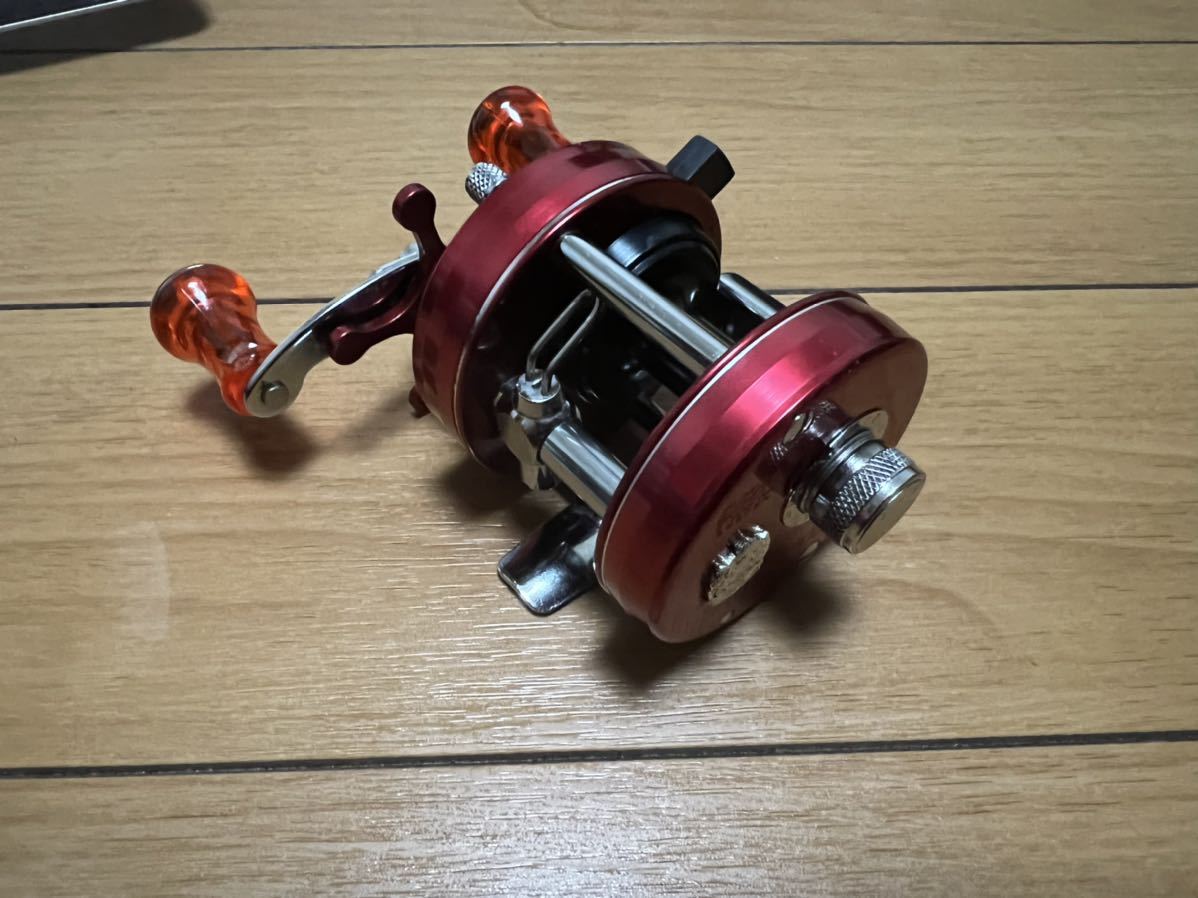 ABU Ambassadeur 1500C RED アブ アンバサダー アブ アンバサダー