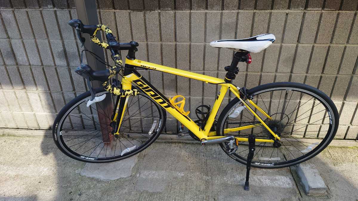 引取り限定】GIANT DEFY 4 2015年モデル Yellow イエロー ジャイアント 