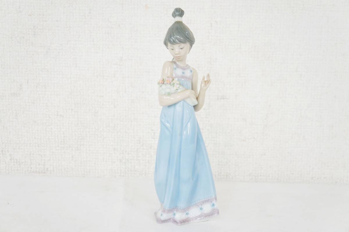 LLADRO フィギュリン リヤドロ 陶器人形 春が来た 良品 本体のみ 置物 