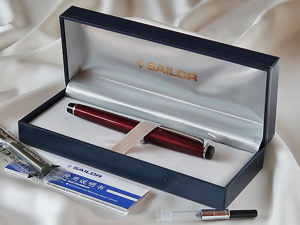 セーラー SAILOR プロフェッショナルギア スリム パール レッド 細美