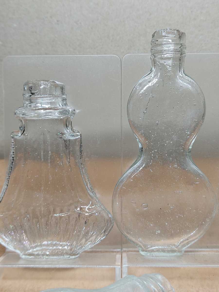 【希少】童子の型の瓶　金平糖瓶　菓子瓶　薬瓶(?) 希少童子の型の瓶 金平糖瓶 菓子瓶 薬瓶(?) 希少童子の