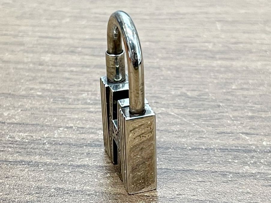 HERMES エルメス Hモチーフ トゥアレグ カデナ チャーム ペンダント