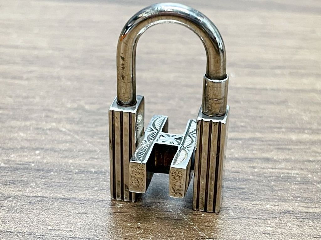 HERMES エルメス Hモチーフ トゥアレグ カデナ チャーム ペンダント