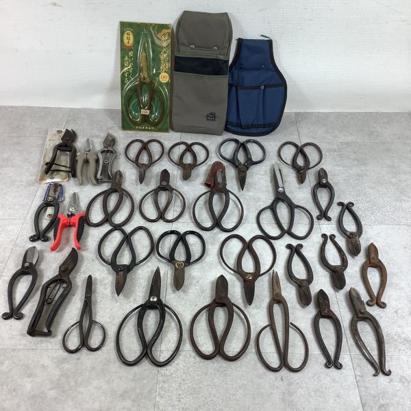 木ハサミの値段と価格推移は 16件の売買情報を集計した木ハサミの価格や価値の推移データを公開