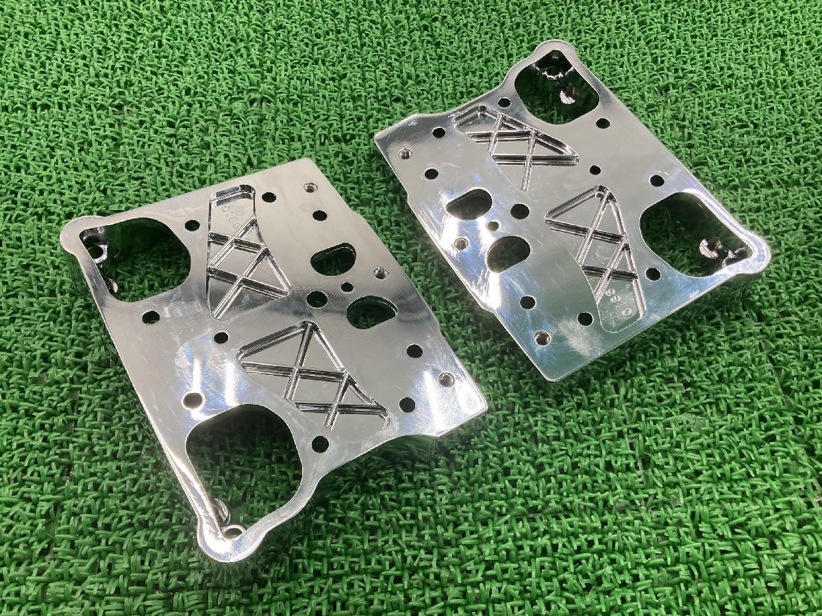 ばーさん専用 ハーレー ロッカーボックスボルトカバー ハーレー純正 ゲージビレット