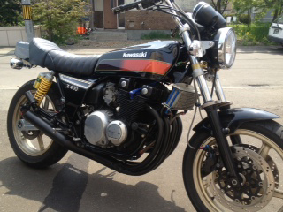 Kawasaki Z400FX用 E4風カラー 純正外装用ラインステッカー タンク