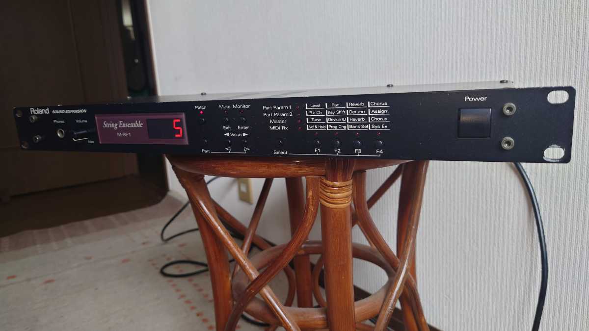 【レア】Roland M-SE1 ストリングス専用音源 MSE1《動作確認済》MIDI