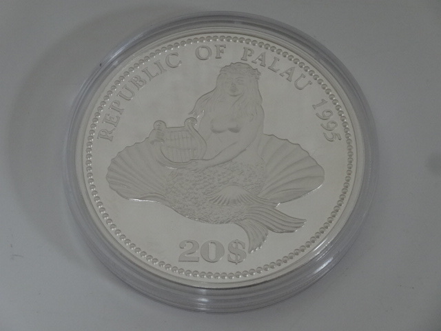 ☆美品☆パラオ 20ドル ＃563C 純銀カラーコイン 大型約65㎜ 約