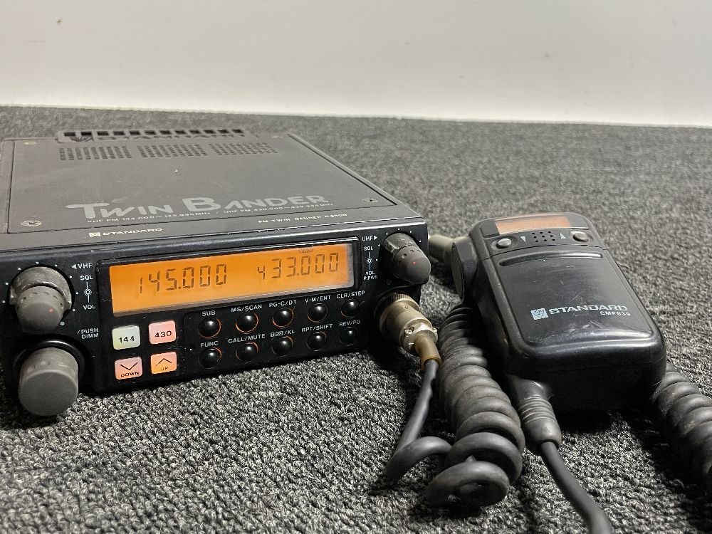 188□□ STANDARD FM TWIN BANDER C5600 アマチュア無線機 / 日本