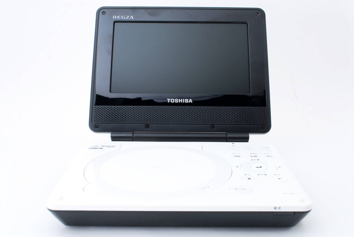 未使用】 TOSHIBA 7V型 REGZA ポータブル DVDプレーヤー SD-P76SW 0742