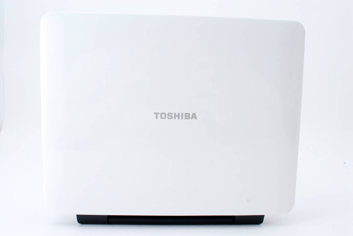 未使用】 TOSHIBA 7V型 REGZA ポータブル DVDプレーヤー SD-P76SW 0742