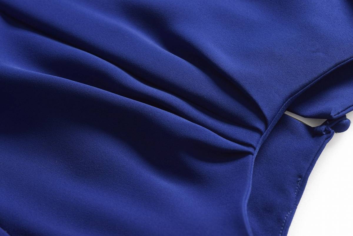 美品★フリッカ3.5万★2size/9号★ワンピースJ105 Mサイズ 本物 中古美品FLICKA FLICKA]サイドパールワンピース 美品★厳選★トゥモローランド・FLICKAフリッカ3.7万★1size&frasl;9号★プリントワンピースD316 FLICKA（フリッカ）フリルスリーブ