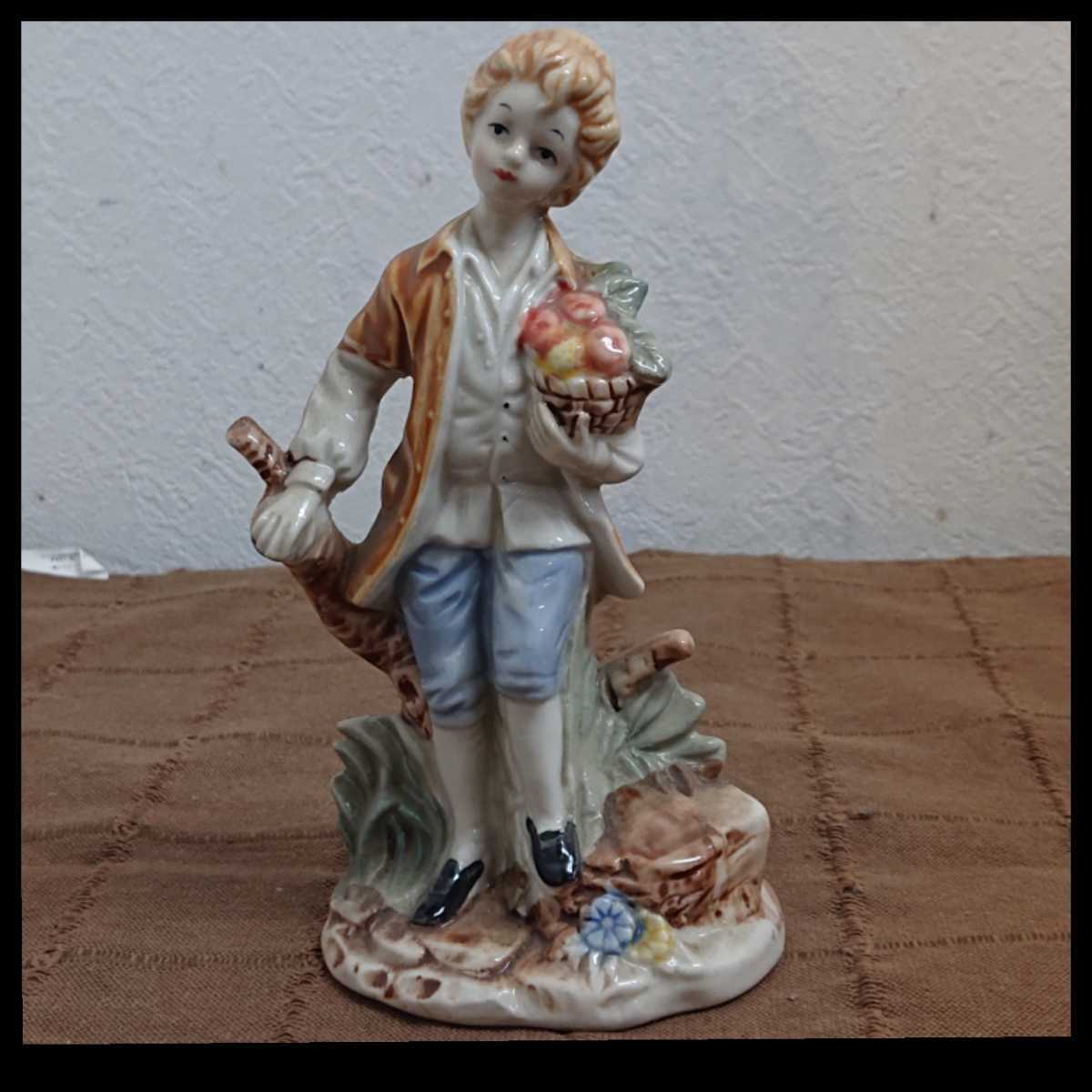 マイセン 鳥の巣を持つ少年 人形 フィギュリン 置物 meissen