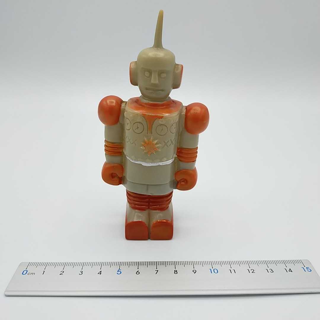 貯金箱 ロボット : 第一銀行 当時 手塗り 企業物 ソフビ人形 | 漫画の