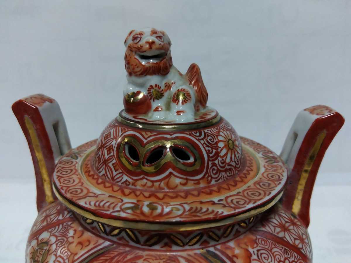 九谷焼 中田一於 赤絵　金襴手 四方香炉　香爐 共箱 石川県無形文化財 2450 九谷焼 中田一於 赤絵 金襴手 四方香炉 香爐 共箱 石川県無形文化