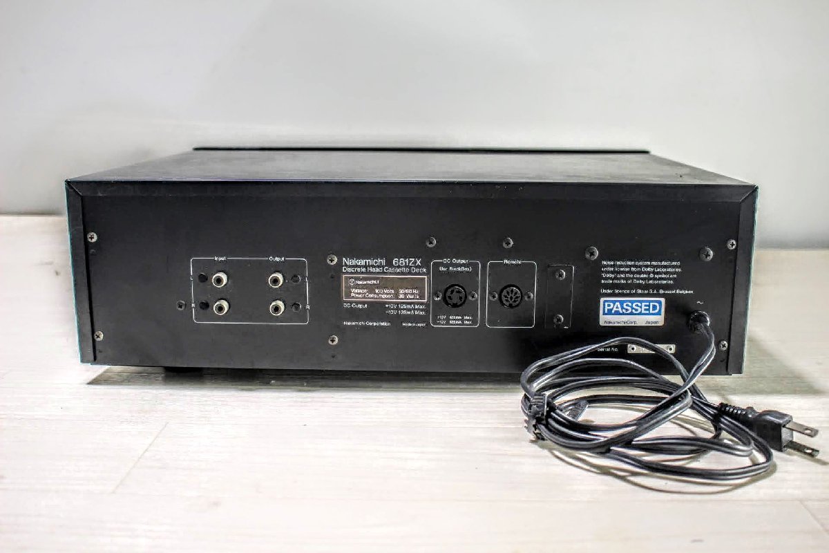 No.3965【通電OK!!】Nakamichi 681ZX シングルスピード・ステレオ 
