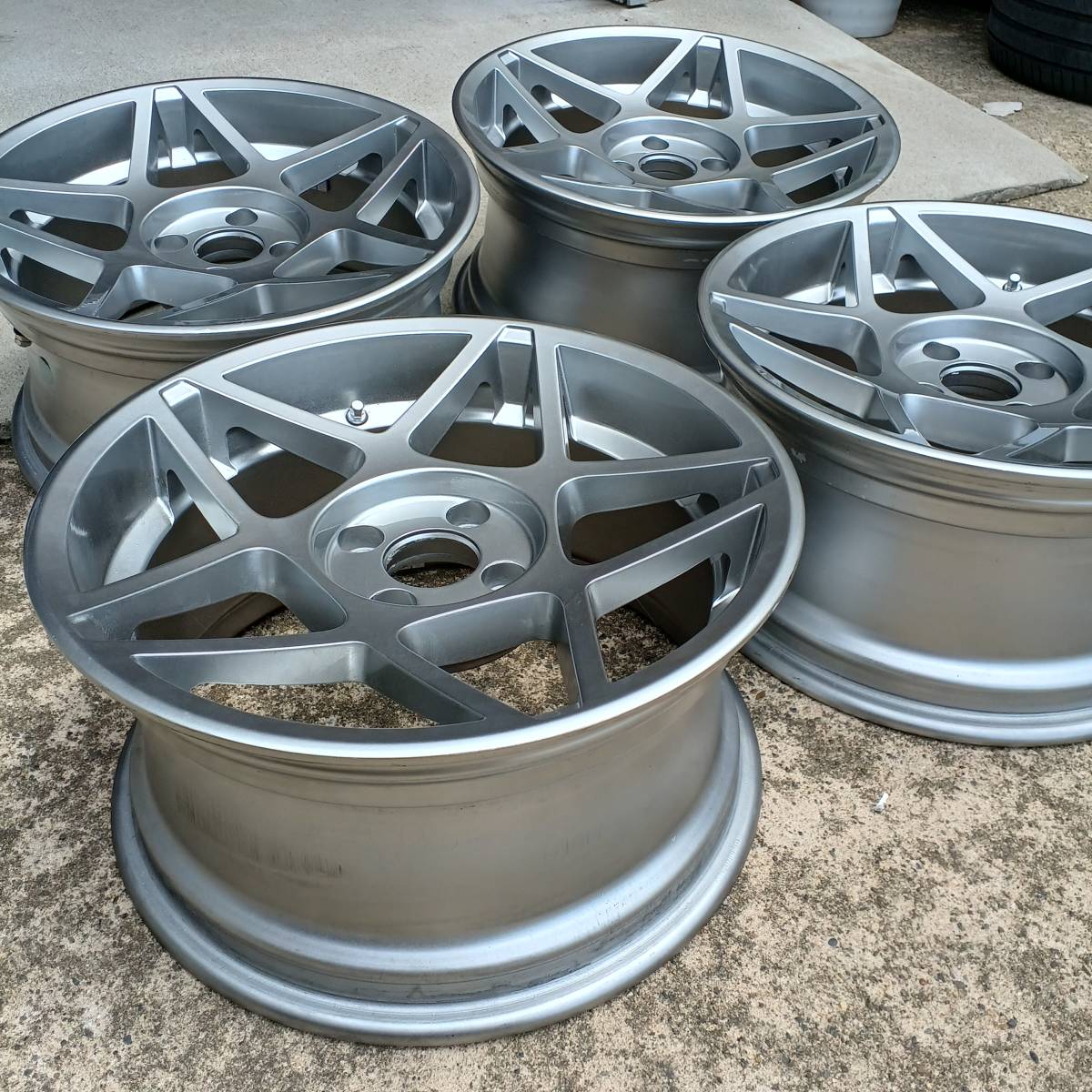 メーカー不明ホイール 16インチ 8J 4H100 4本(社外品)｜売買された 