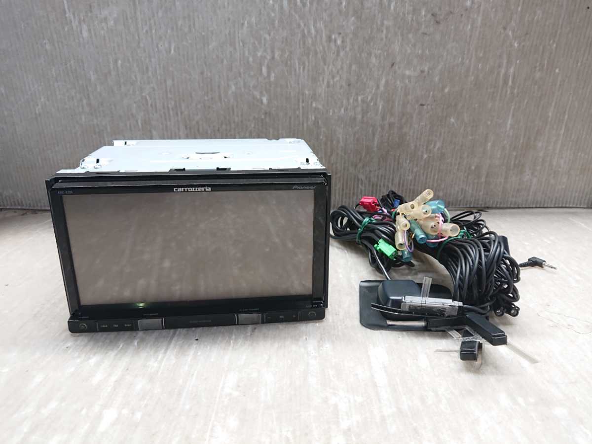 カロッツェリア 楽ナビ AVIC-RZ09 メモリー フルセグ Bluetooth