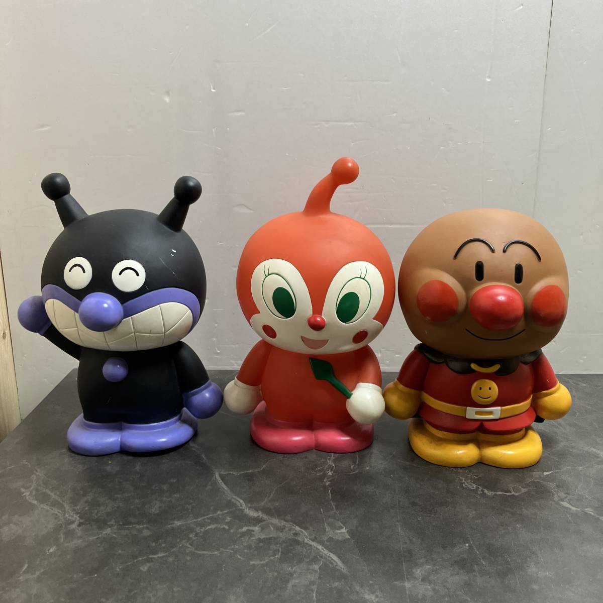 アンパンマンレトロフィギュアバイキンマンドキンちゃんしょくぱんまん