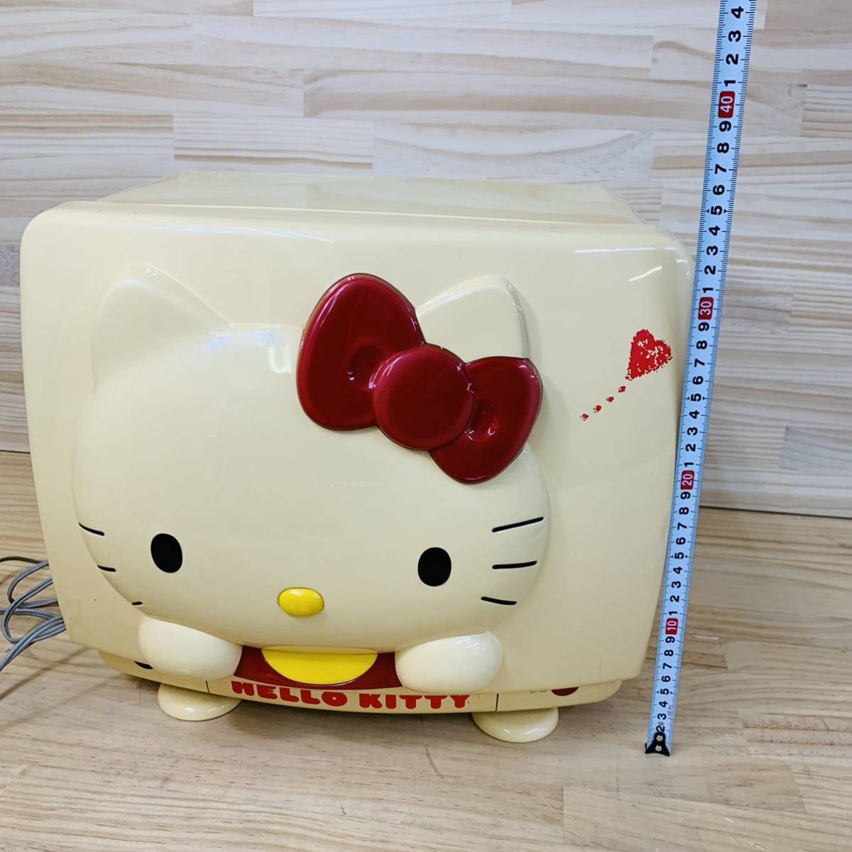 ZZ21130-100 ハローキティ カラーテレビC-14KTY ブラウン管テレビ