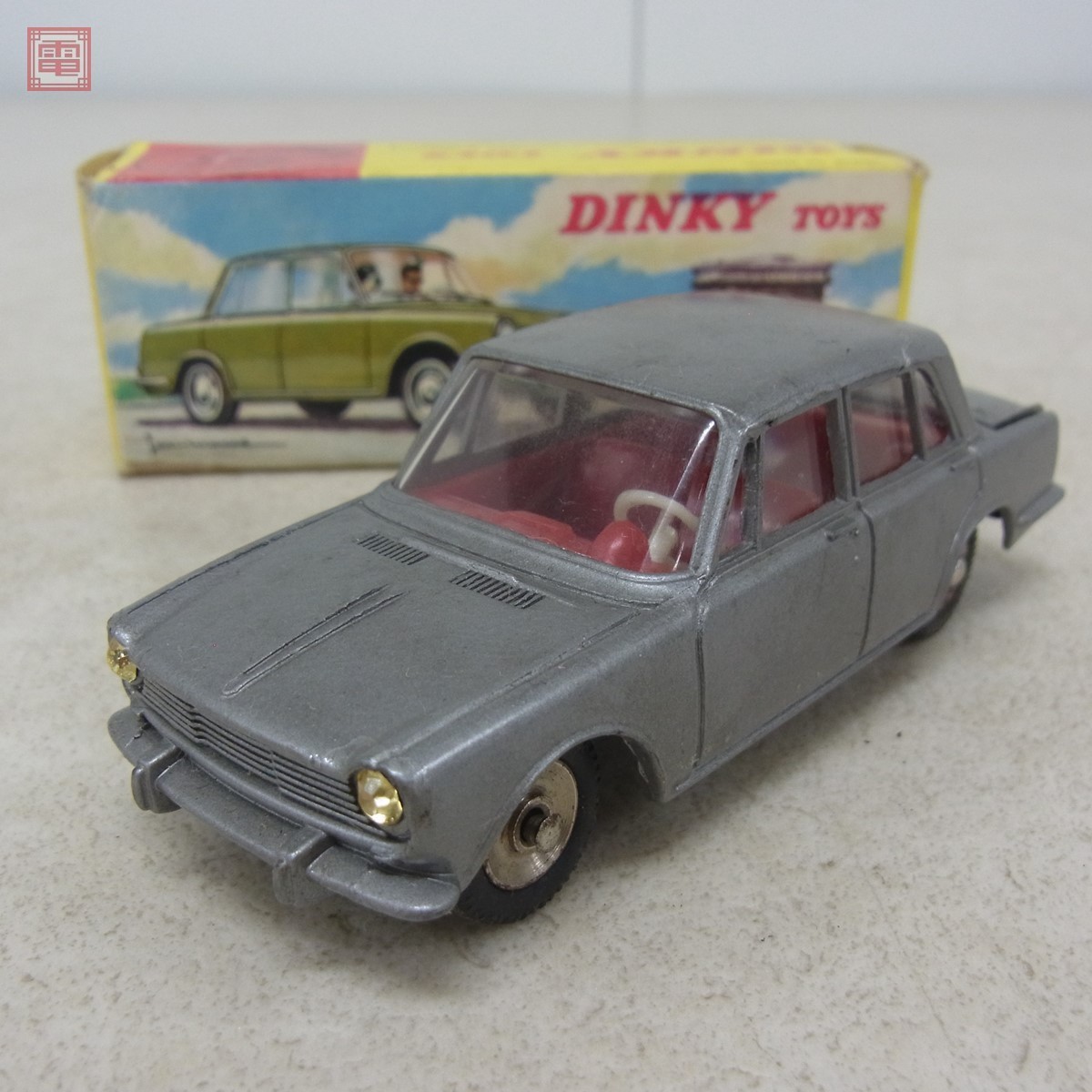 最新作，新作 ディンキー No.523 シムカ 1500 フランス製 DINKY TOYS SIMCA 10(ディンキー)｜売買されたオークション情報、yahooの商品情報をアーカイブ公開 - オークファン ディンキー