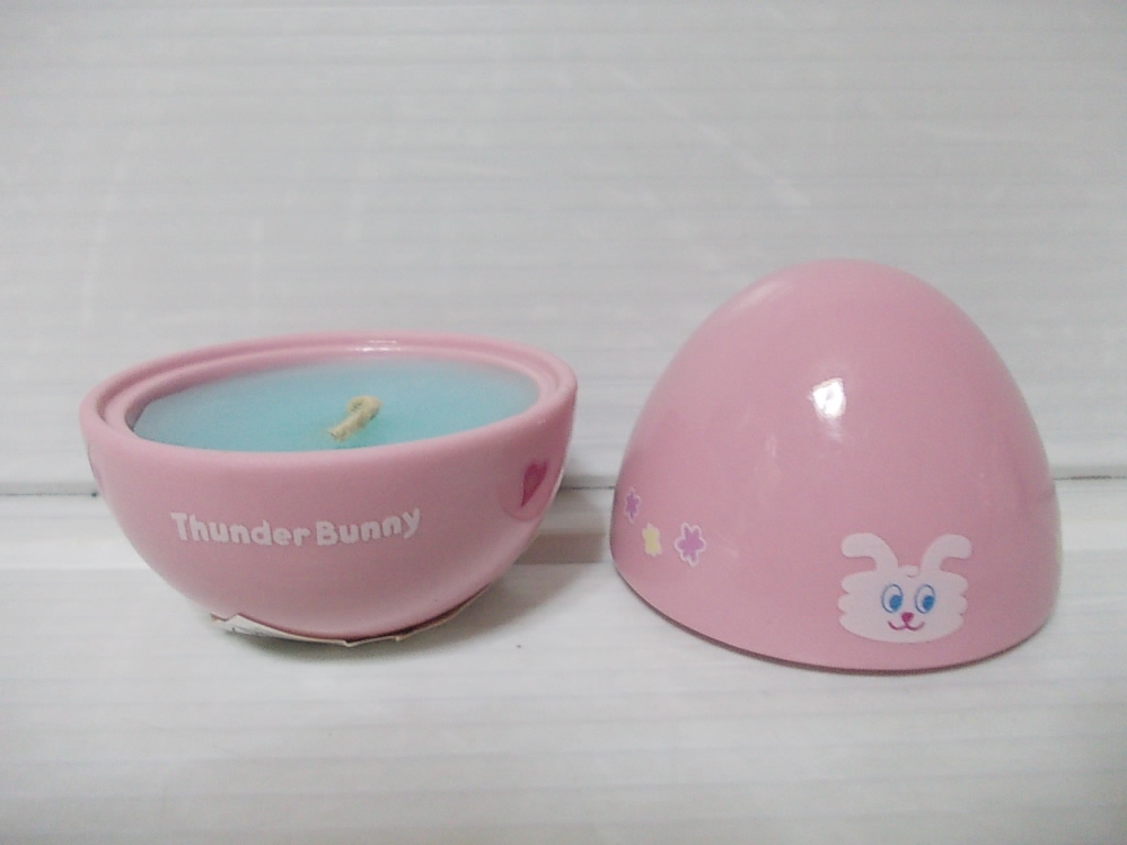 サンダーバニー Thunder Bunny☆容器入りキャンドル☆陶器製☆エッグ