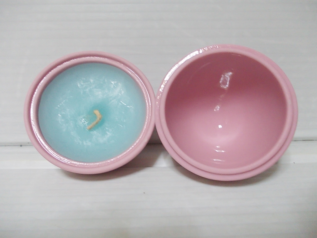サンダーバニー Thunder Bunny☆容器入りキャンドル☆陶器製☆エッグ