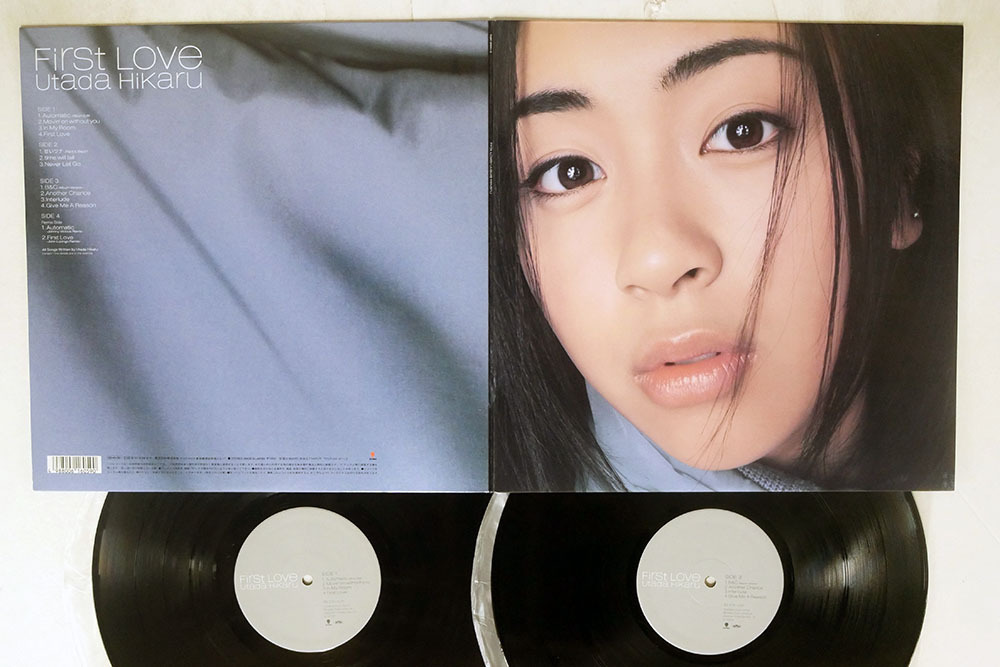 宇多田ヒカル/FIRST LOVE/EASTWORLD TOJT-24141，2 宇多田ヒカル