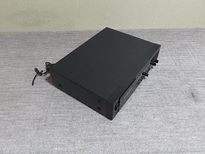 ナカミチの限定カセットデッキ.DR-3です Nakamichi DR-3 カセット