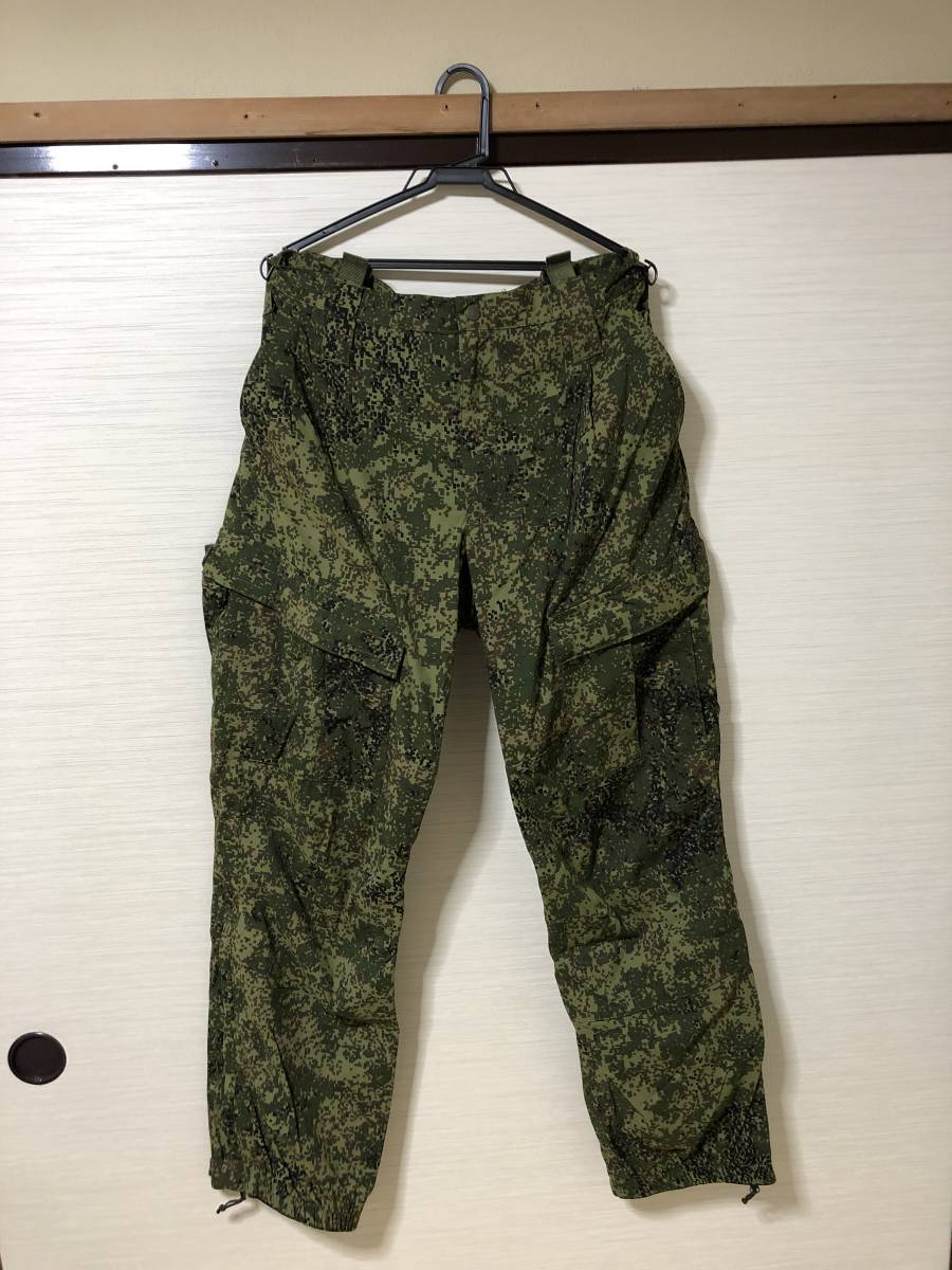 実物】 ロシア軍 VKBO迷彩服layer5 デミシーズンスーツ サイズ48-50,3