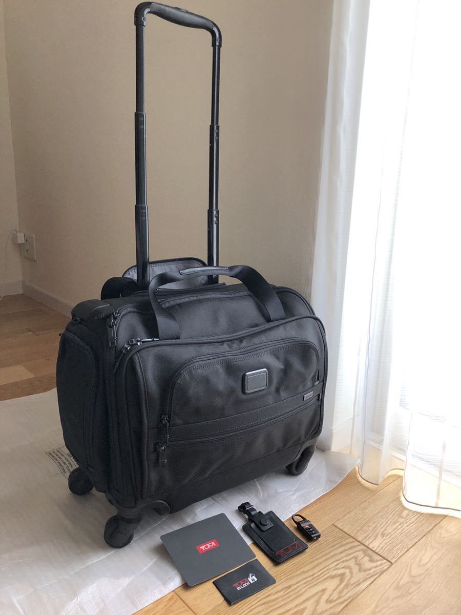 極美品！TUMI 22652D2 ウィールド・コンパクト・ダッフル ビジネス