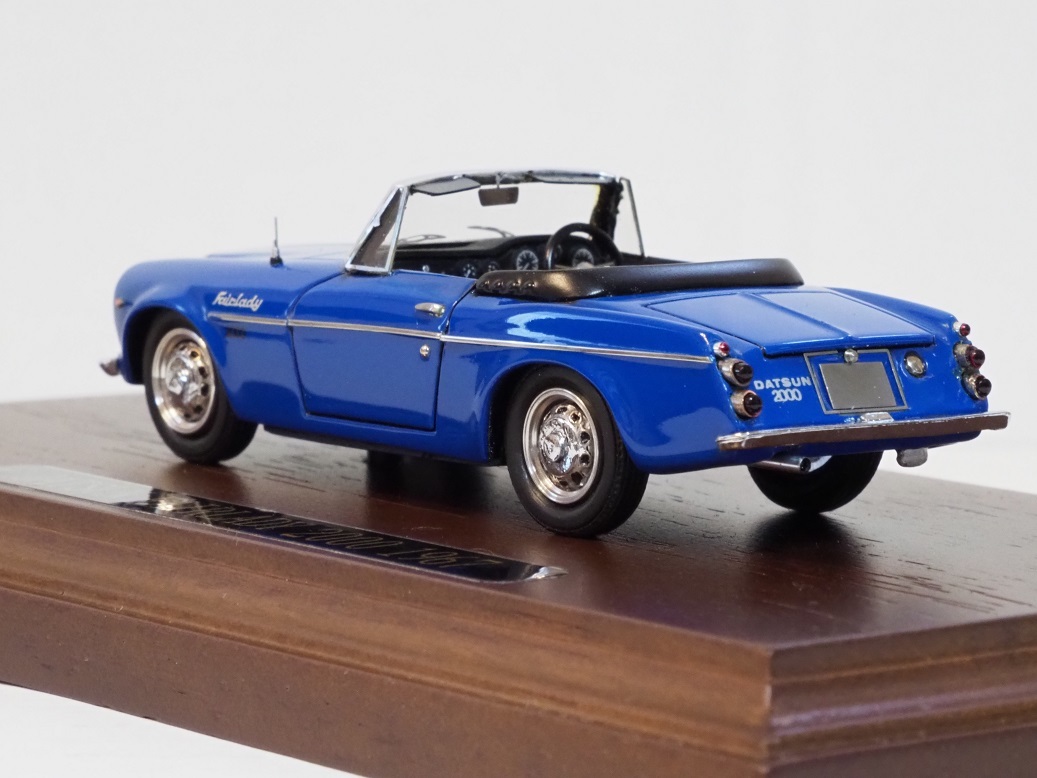 0 フェアレディ 1&frasl;43 ダットサン | 国産名車コレクション 2000（SR311型）1&frasl;43 ダットサン・フェアレディ ミニカー SR311 1967年（ホワイト） 日産 国産名車プレミアムコレクション (SR311) f CARZY