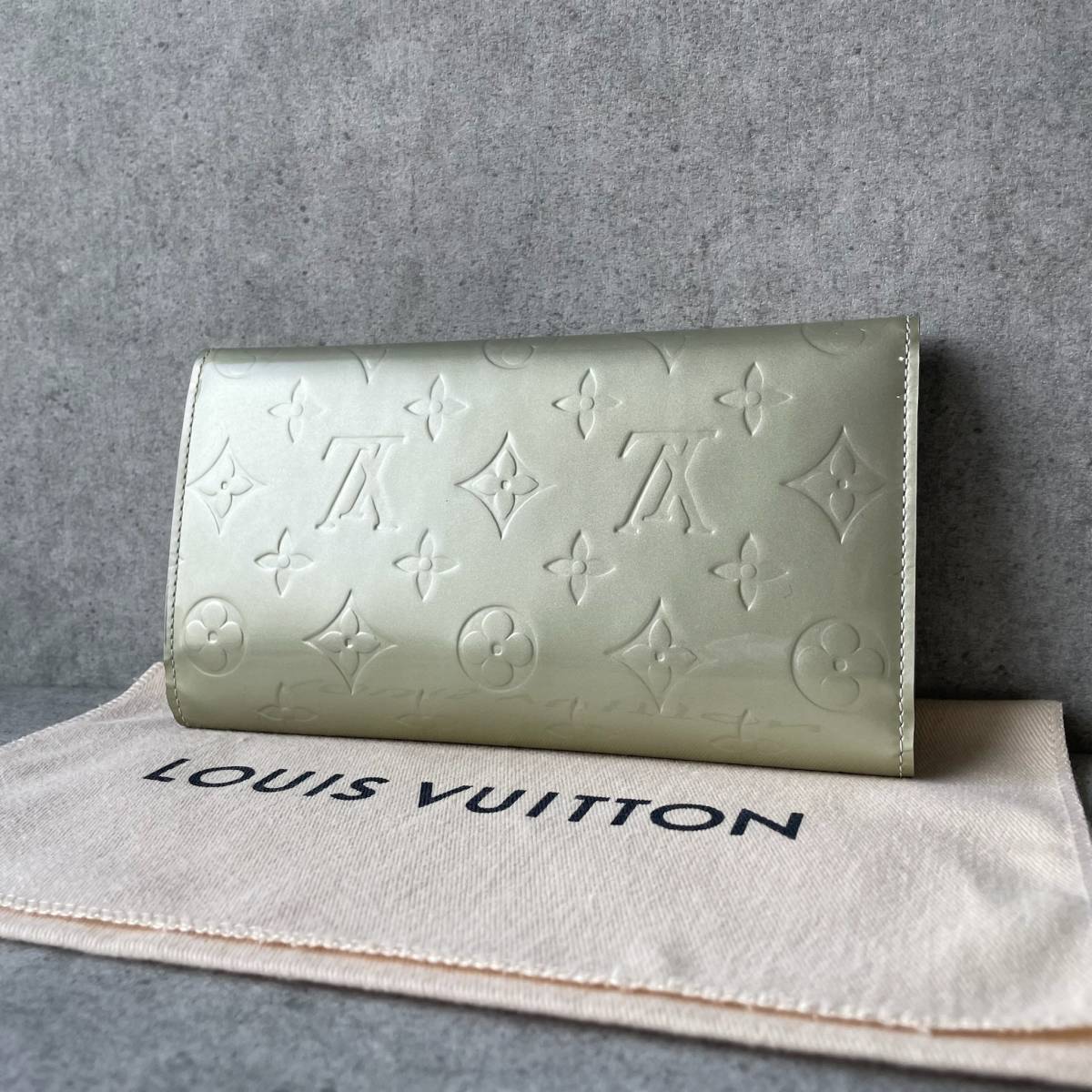 ☆超美品☆ ルイヴィトン LOUIS VUITTON ヴェルニ 長財布 ポルト 
