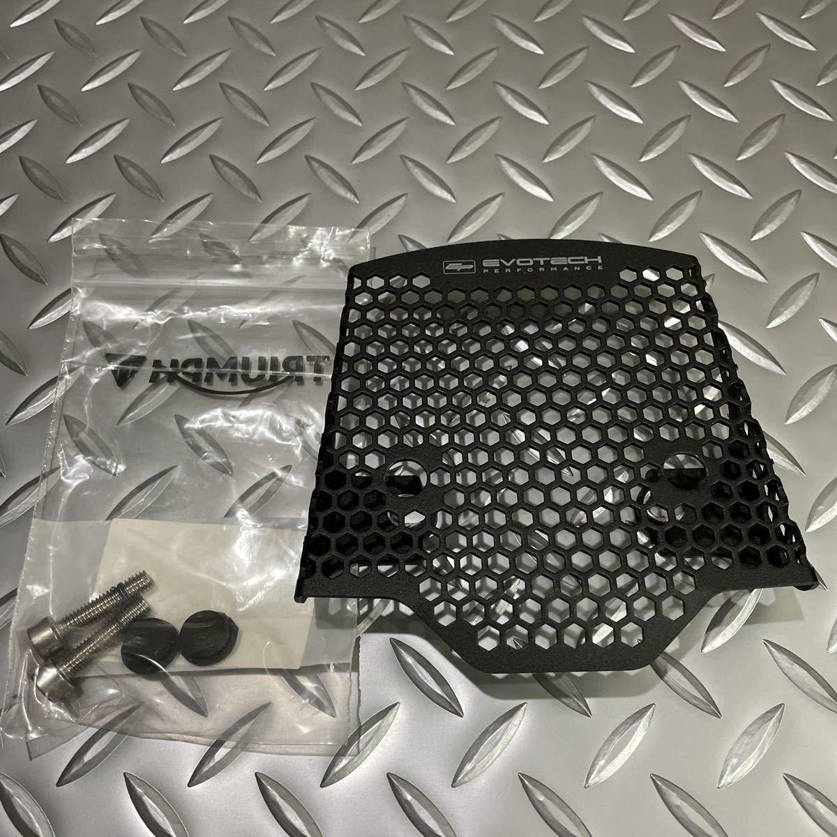  EVOTECH スピードトリプル1200 RR RS レクティファイアガード レギュレターガード エヴォテック speed triple 1200 rr rs(トライアンフ用)｜売買されたオークション情報、yahooの商品情報をアーカイブ公 トライアンフ用