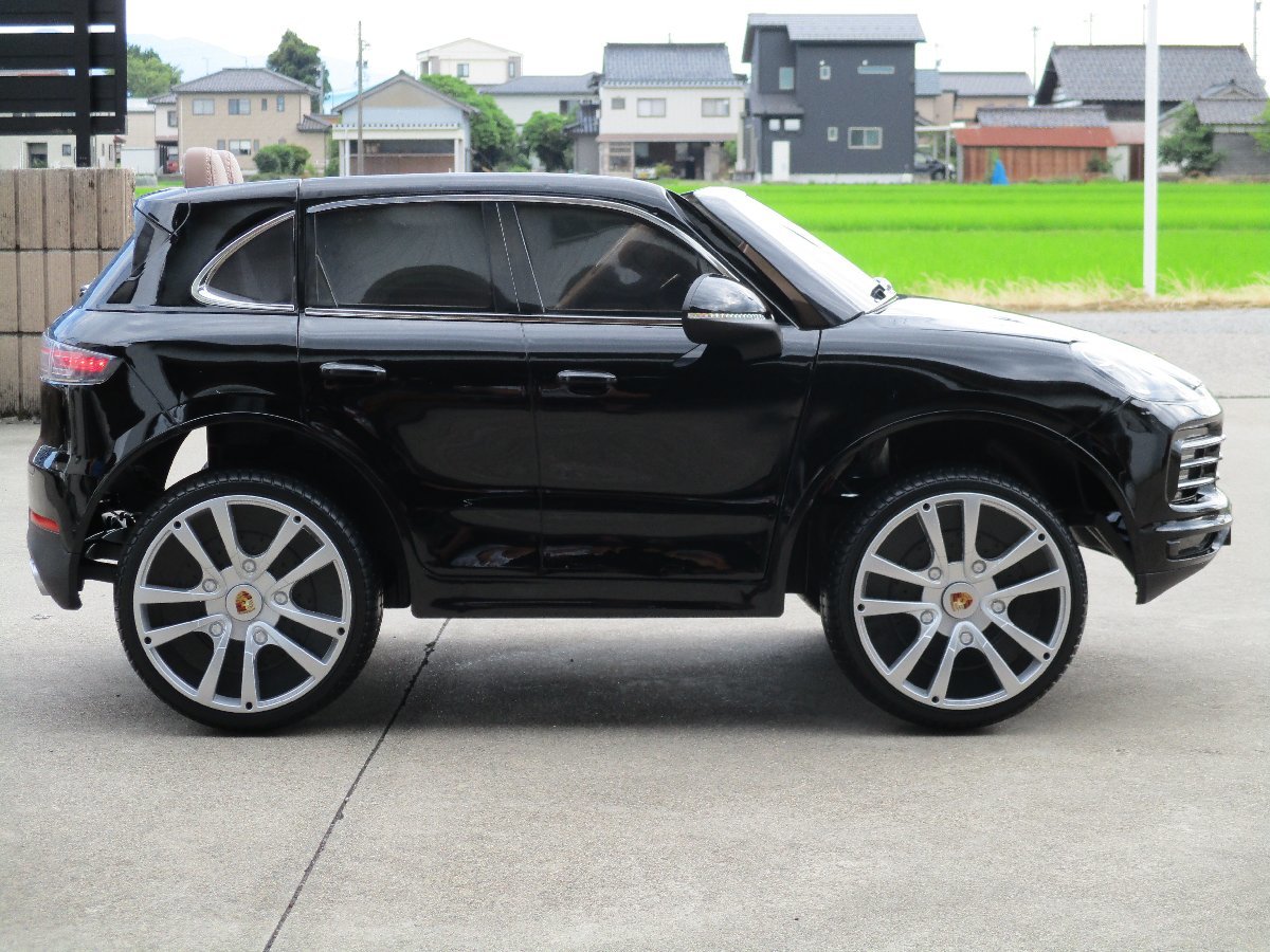 展示品アウトレット】電動乗用ラジコン！二人乗り Porsche ポルシェ