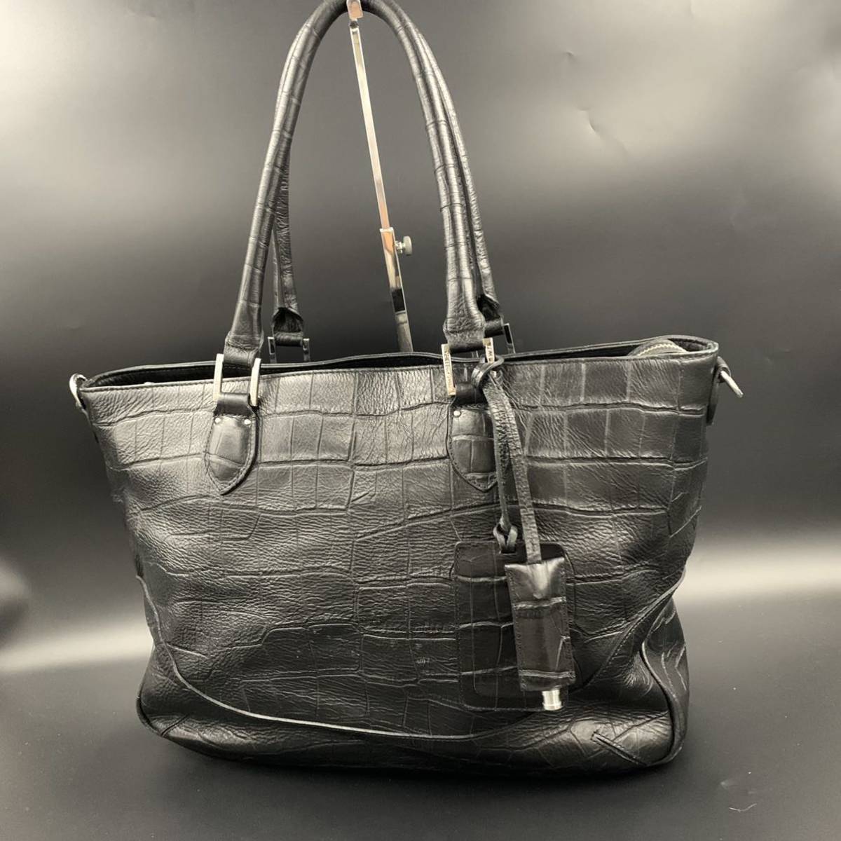 【定番人気，HOT】 C モデル 洗練されたデザイン 'PELLE MORBIDA ペッレモルビダ' 型押しレザー 2WAY ショルダー付き トートバッグ/ハンドバッグ 鞄(その他)｜売買されたオークション情報、yahooの商品情報を その他