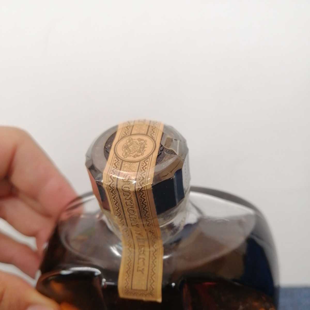 希少 未開栓 サントリー ウイスキー バイオリン型ボトル 700ml 楽器