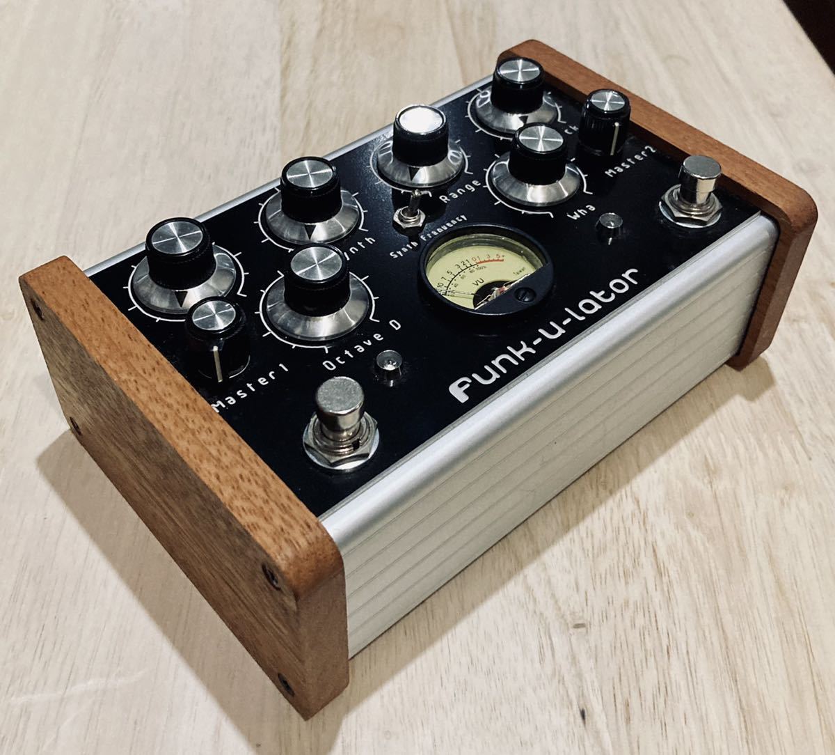 Meridian Guitars Funk-u-lator エンヴェロープフィルタ/オクターバー