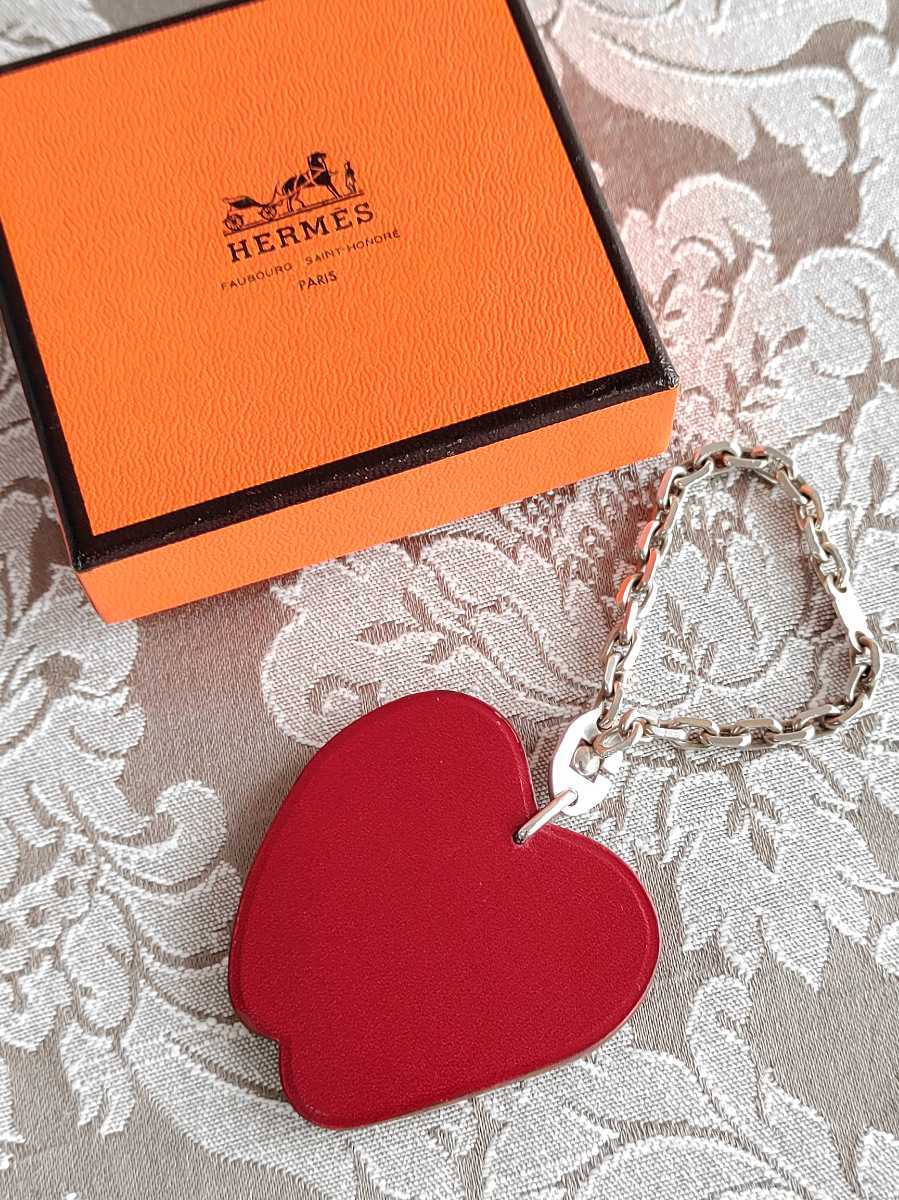 エルメス HERMES りんごチャーム フルーツ キーホルダー ブランド別