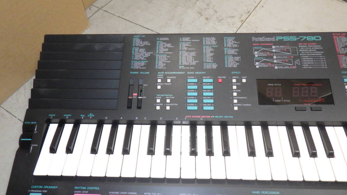 YAMAHA ヤマハ シンセサイザー PSS-780