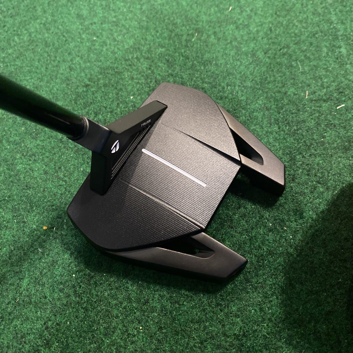 スパイダーGT TM2 33インチ センターシャフト テーラーメイド パター 