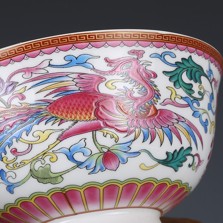 大清乾隆年制款 粉彩纏枝花卉龍鳳紋 茶碗☆高さ7cm 直径13cm
